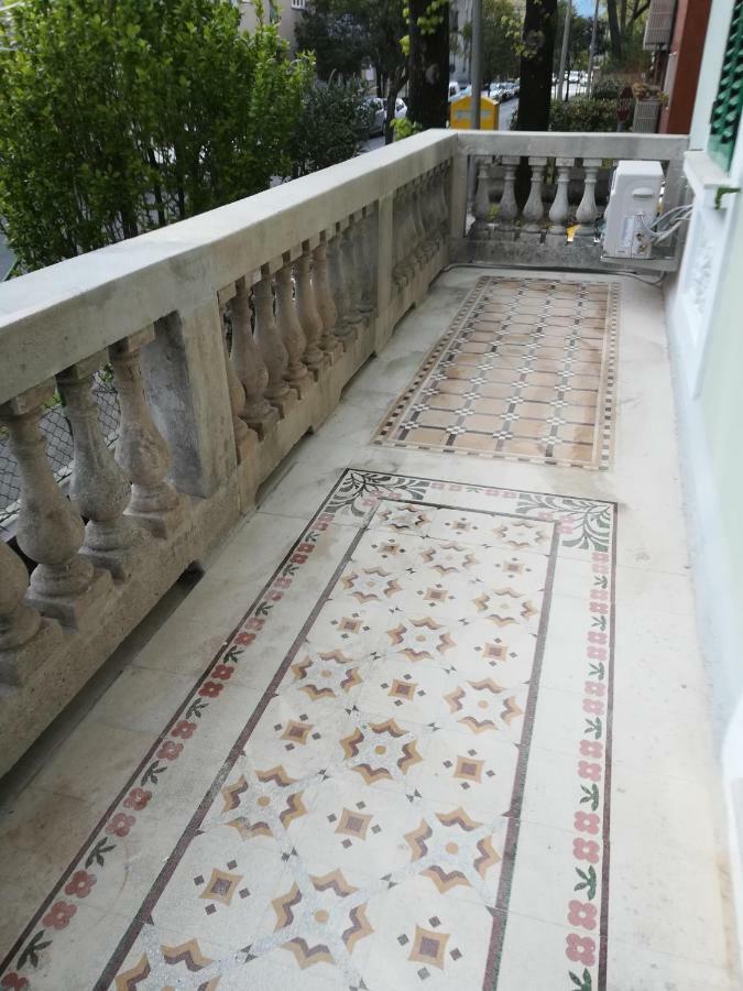 Agli Oleandri Appartamento In Villa Con Con Parcheggio Gorycja Zewnętrze zdjęcie